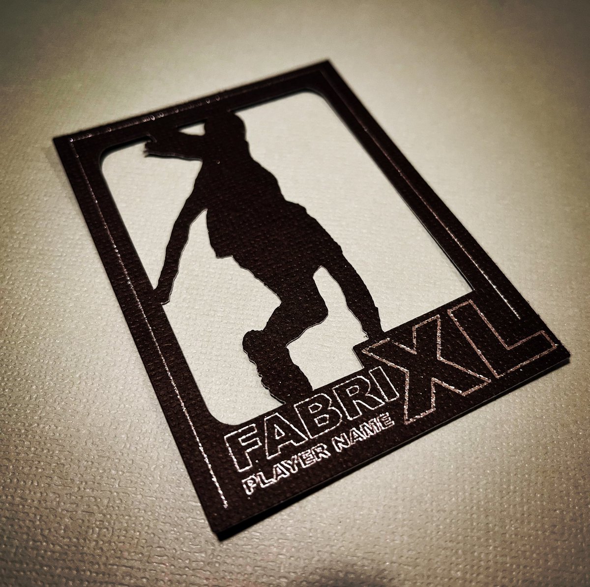BrixtonDiscGolf's tweet image. This FabriXL prototype card will include an XL patch from a piece of event used apparel. What pro players would you like to have a Brixton FabriXL of in your collection? #DiscGolfCards #DiscGolfCollectors #BrixtonDiscGolf #ComingSoon #Discgolf