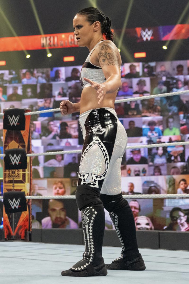 DEFILAsport's tweet photo. 3 of our gears made @WWE’s best of 2021 list! https://t.co/EdWd6N6wSI