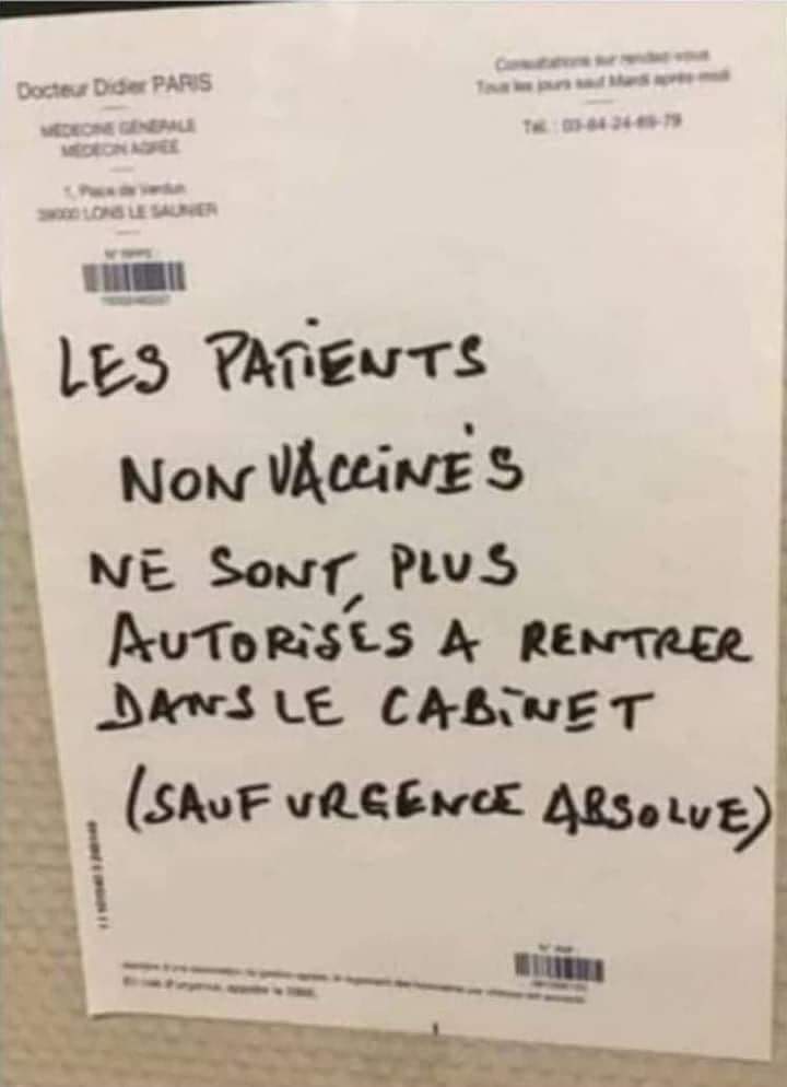 Anonymements's tweet photo. #PasseVaccinal Meilleurs vœux Mes COMPATRIOTES ✊🇨🇵🇨🇵 https://t.co/TjFpGDRC96