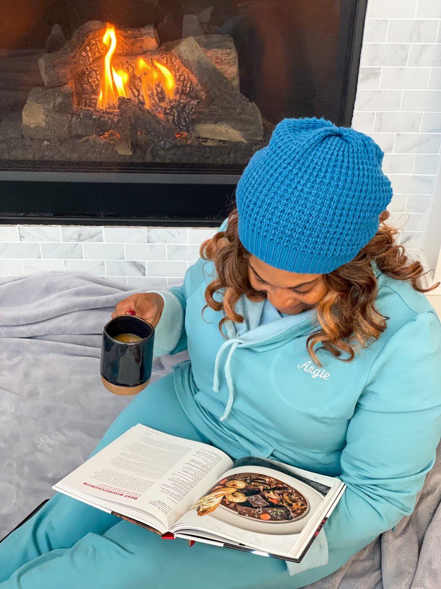 Comfy #Pajamas are my favorite. These Pajamas are amazing from #PajamaGram I love that they can be customized. 
Relaxing by the fire reading the new Beat #BobbyFlay #cookbook #Cozy #Books #CoffeeMugs #Beanie  <a href="/PajamaGram/">PajamaGram</a>
#BareBonesBroth <a href="/barebonesbroth/">Bare Bones®</a> 
liketk.it/3vfkj