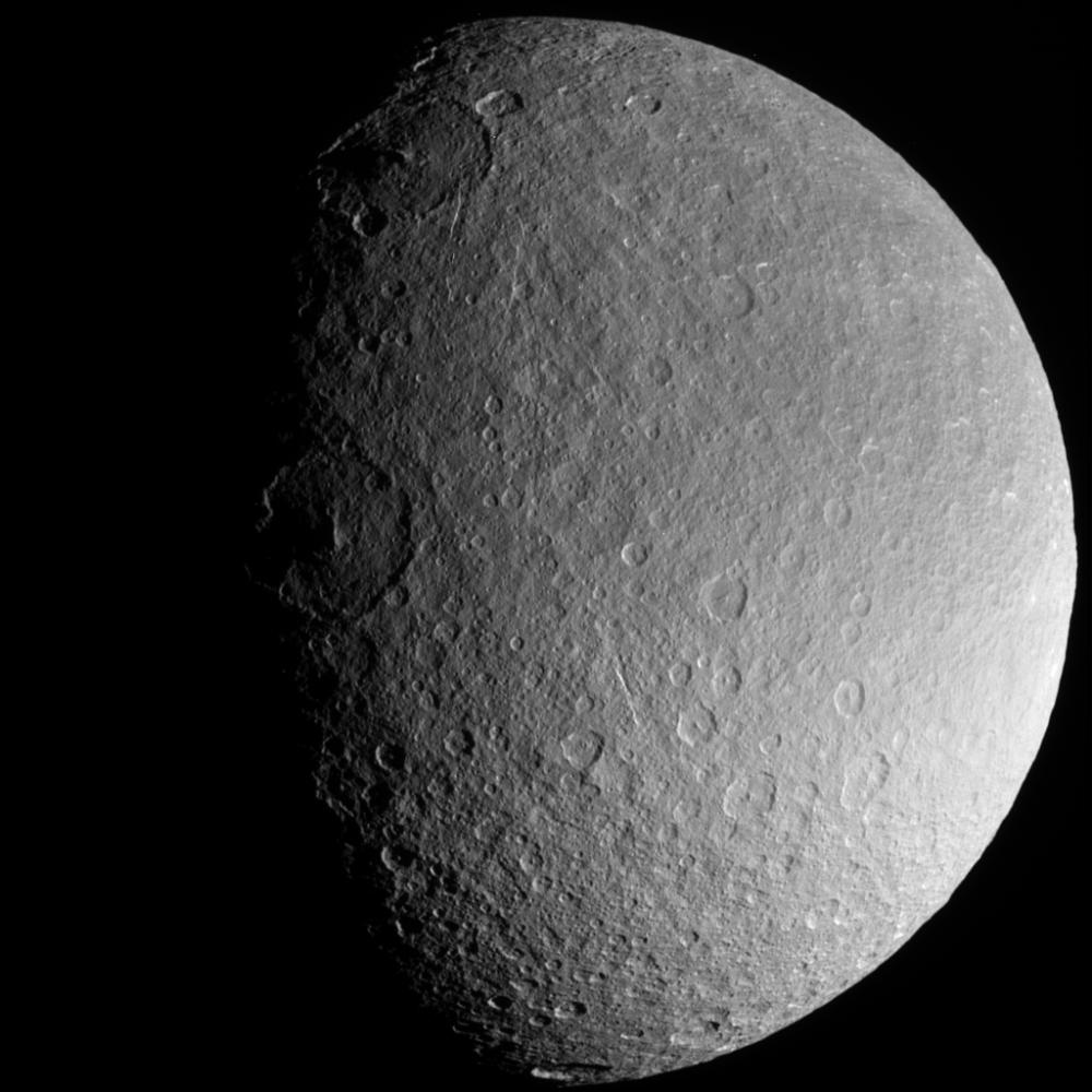 NASA_photo_bot's tweet photo. Frame-Filling Rhea https://t.co/nEKyFOWBzW https://t.co/1IlfNxTmqW