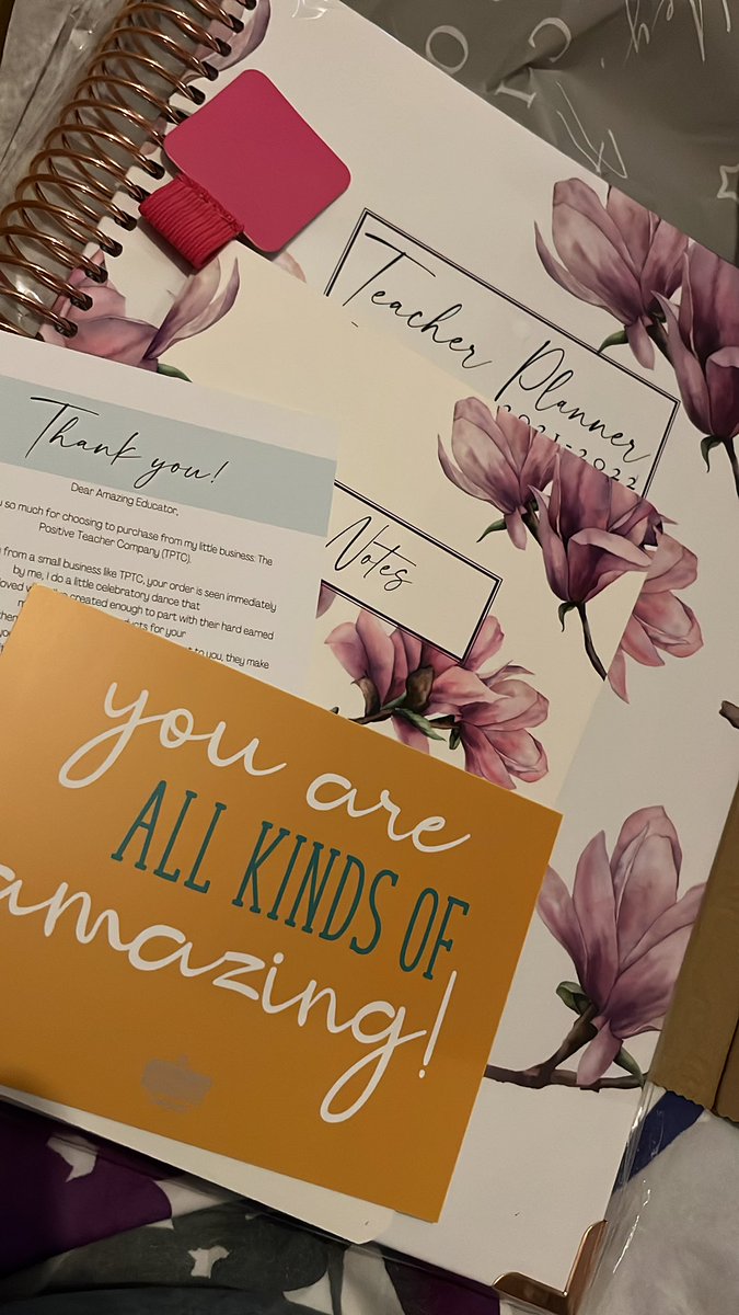 Miss Locke tweet media