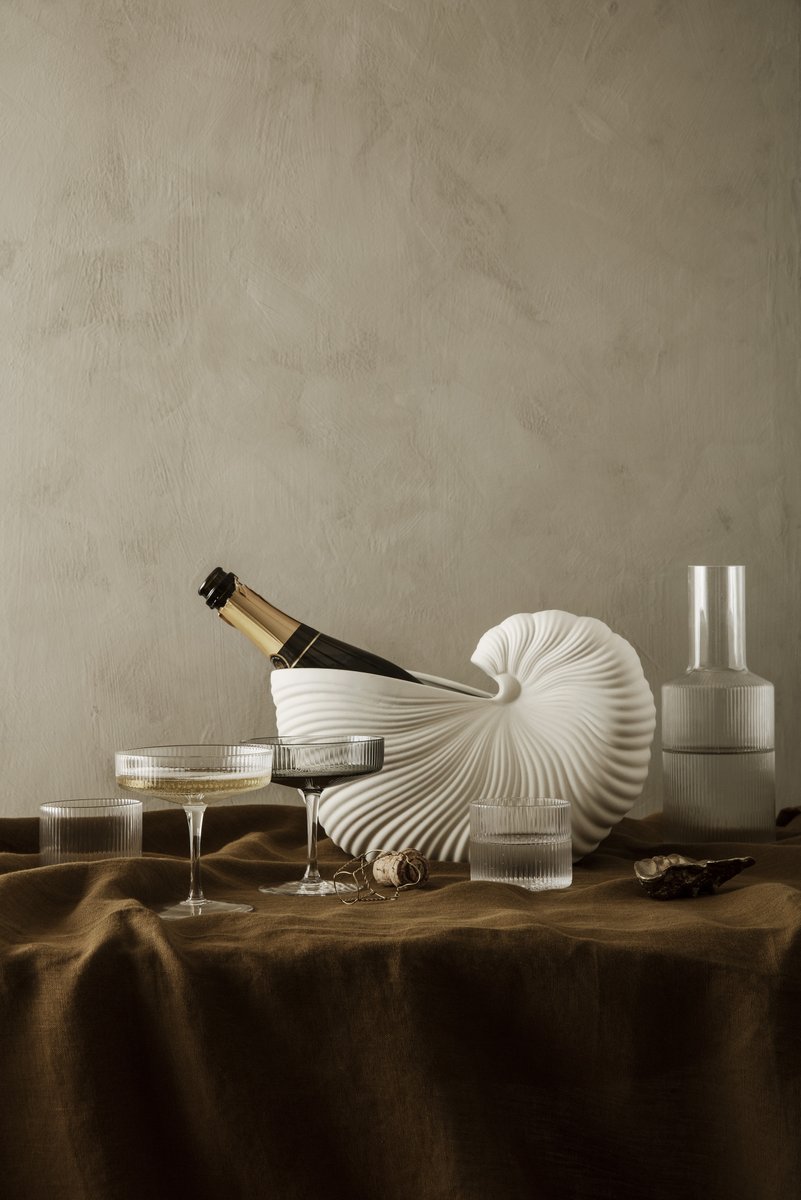 nest_co_uk's tweet photo. Happy New Year from the team here at Nest HQ🎉

Let's make 2022 the year for timeless design and independent businesses!

#design #yourdesigndestination #nest https://t.co/D5EM0ap1MC