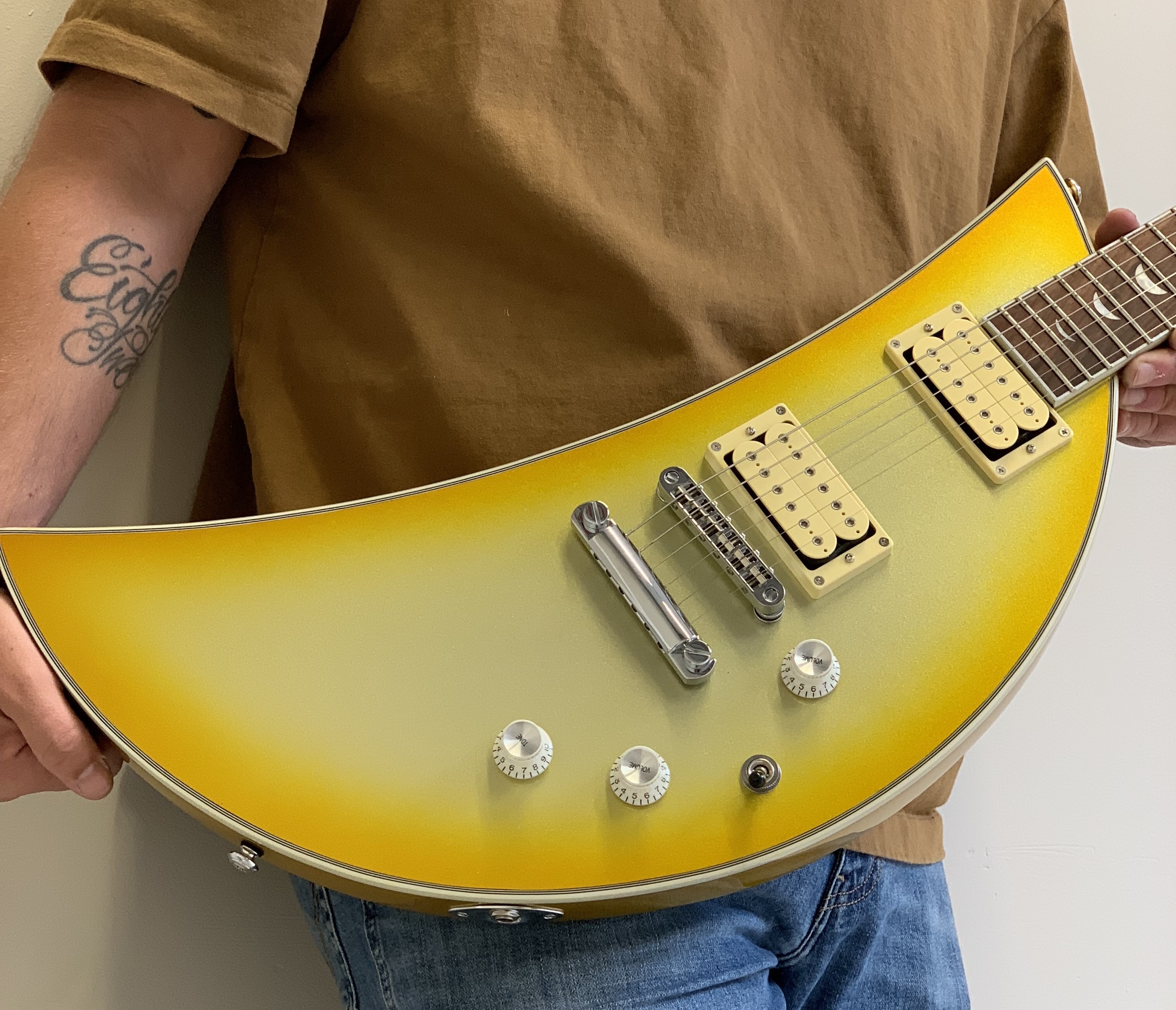 Moon shaped guitar outlet