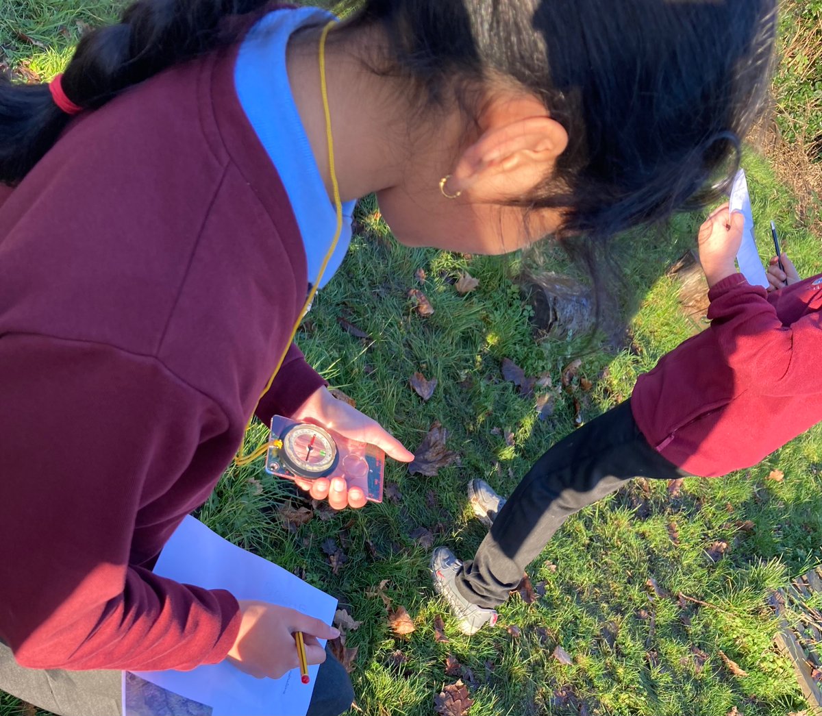 StStephens_Bury's tweet photo. The start of Geography fieldwork today for Y6 #compasswork #outdoorlearning https://t.co/GeYdBxaN2j