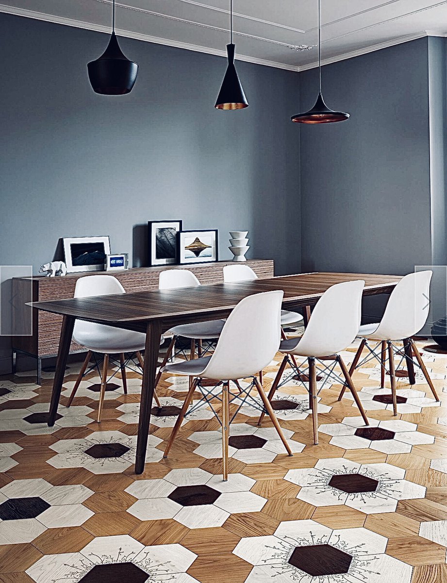 Kiki Van Eijk's floral spring wood decoration is part of our Wood Collection.

Pre-finished oak wood parquet floor, embellished by laser engraving to create the perfect flooring.

#bisazzalondon #wood #parquet #oak #flooring #bisazza #kikivaneijk #designer