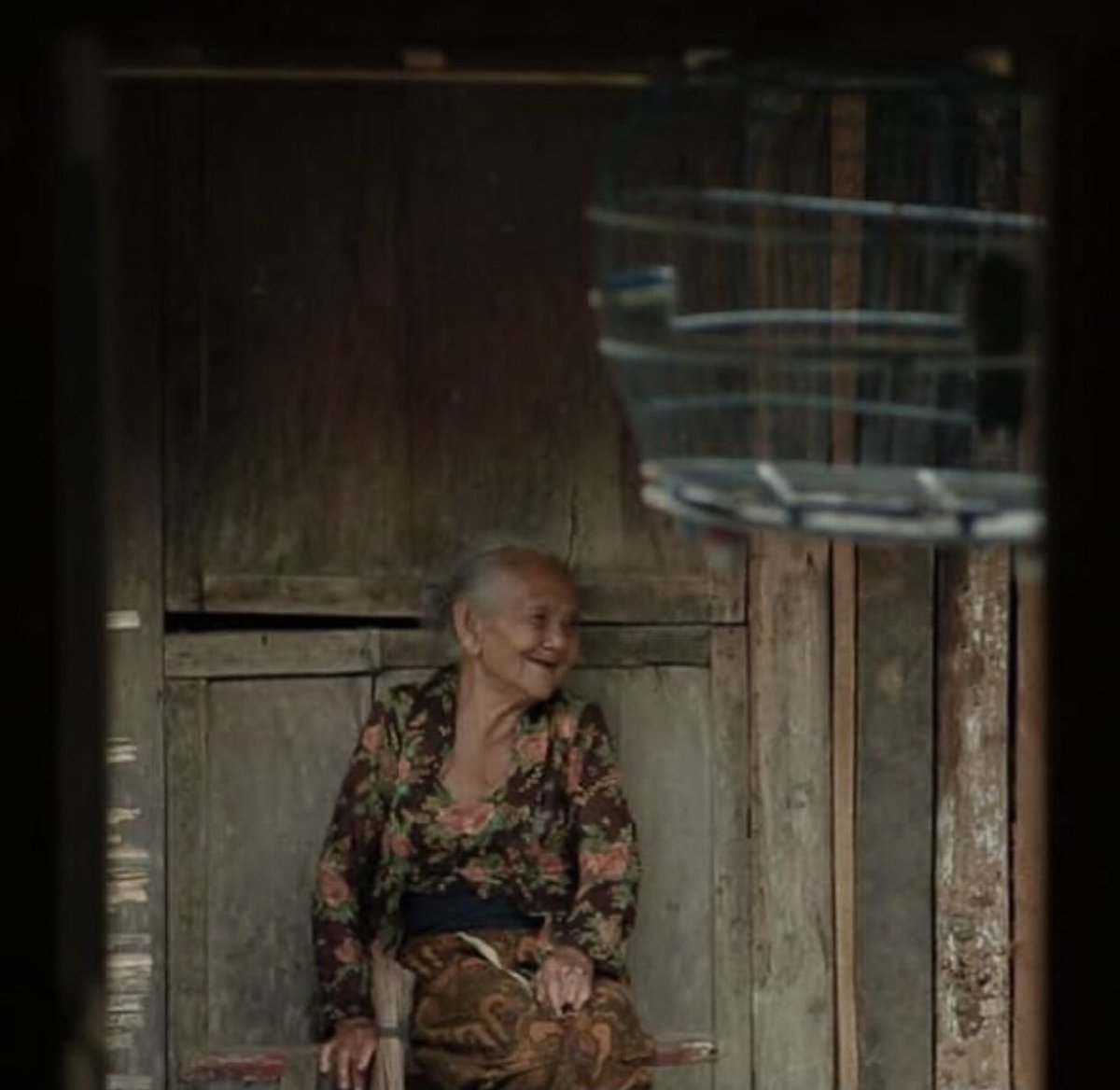 Innalillahi wainnailaihi rojiun, mbah putri ponco sutiyem 💔

Terima kasih Mbah, kehilangan besar utk kami keluarga #filmziarah