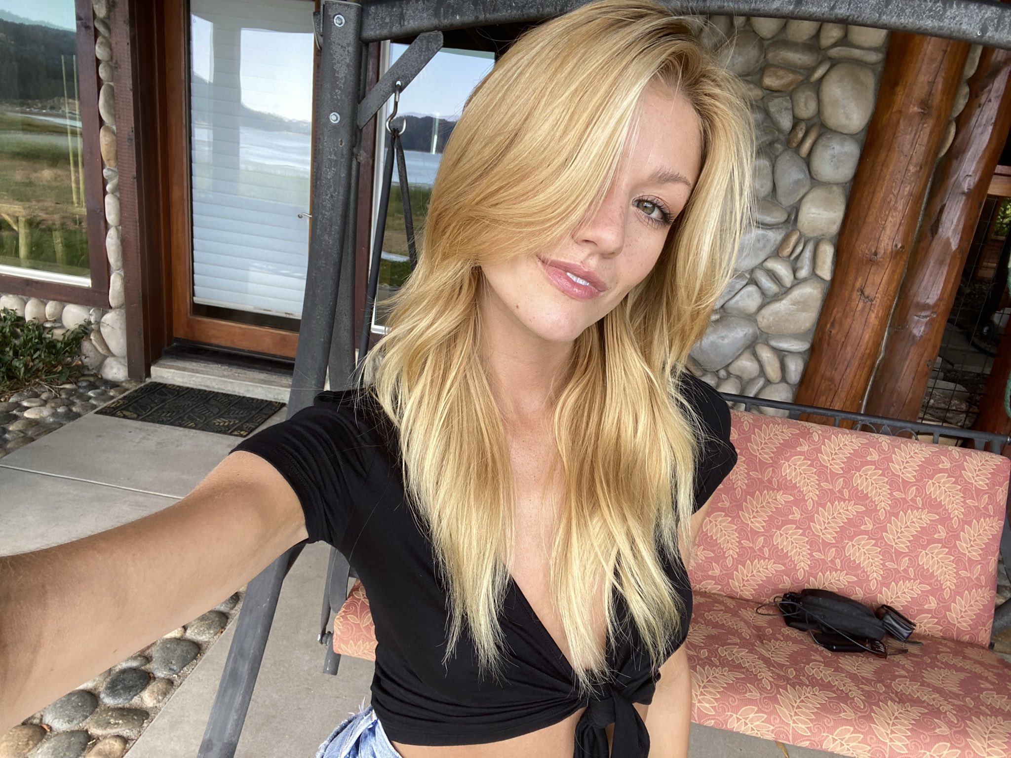 FIRXzFbVkAMKXeM?format=jpg&name=large