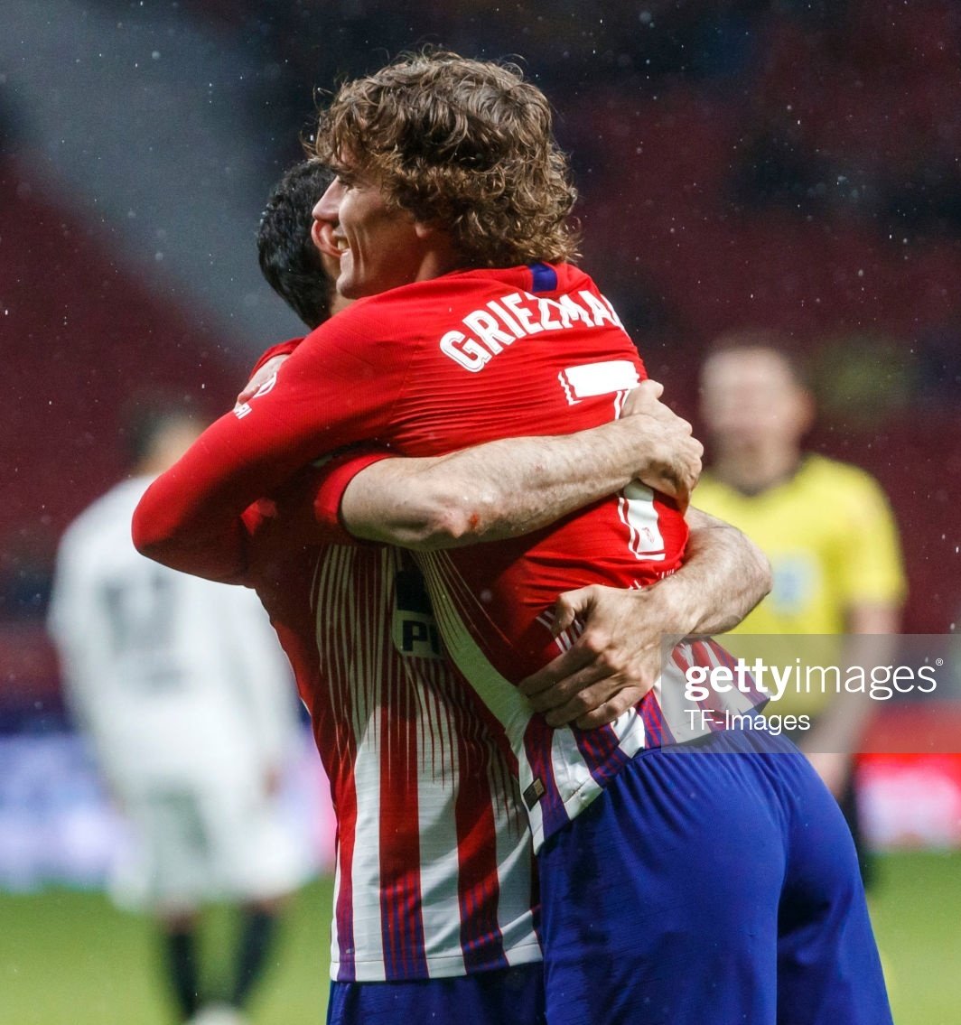 Son19968's tweet photo. غريزمان برشلونة واتلتيكو ❤️🤤 https://t.co/D4sXaFwUmr