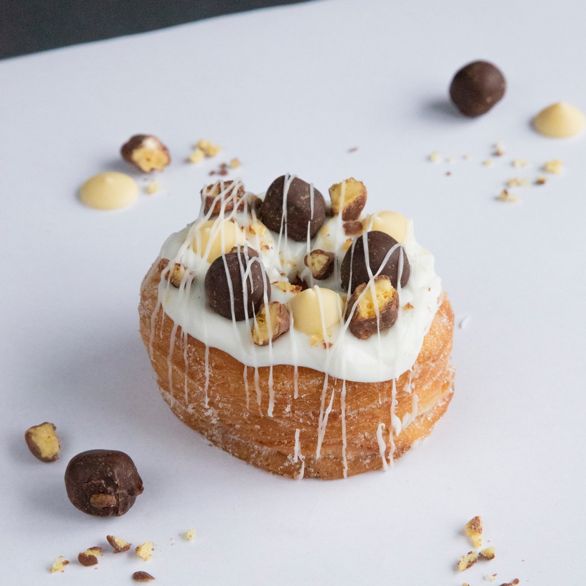 BakedbyDelice's tweet photo. It's Veganuary! To celebrate we have modified our classics to be Vegan friendly, introducing: 
Vegan Dreams
Brownie Points
Live Love Vegan
Oh Crumbs!
#bakedbydelice #cronut #donut #doughnut #doughnuts #cookie #Veganuary #HappyNewYear #Vegan #veganuk #veganfood #veganuary2022 https://t.co/6hWZblvr0K