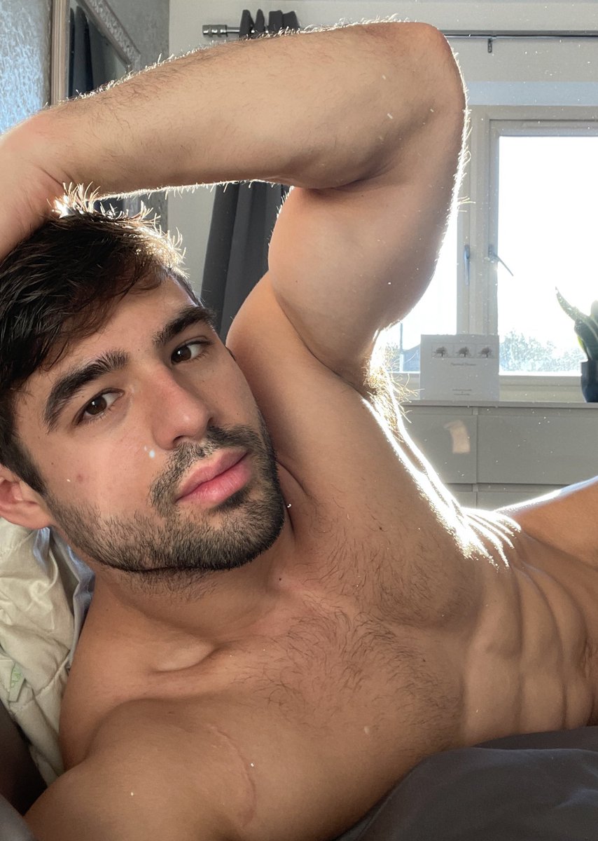 ᴘʟʟᴀᴢᴇʀ ⚡️ on X: » @dann00dann 🔅  t.colxiBvlRWwq  X