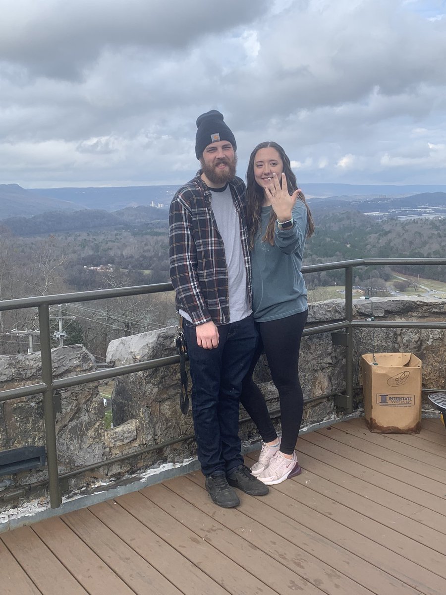 trpcl_'s tweet photo. @pulte I just got engaged!! So this would be amazing. I would use it for our wedding🥰 I am following and notifications are on!! $HayleeGoodman22 https://t.co/3F861y2y59