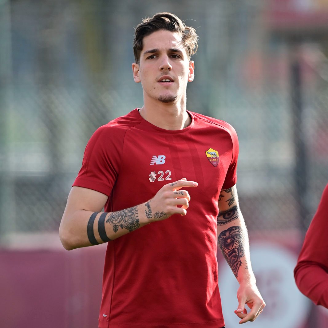 OfficialASRoma's tweet photo. -2 a #MilanRoma! 🔥 https://t.co/eGjmfitf3j