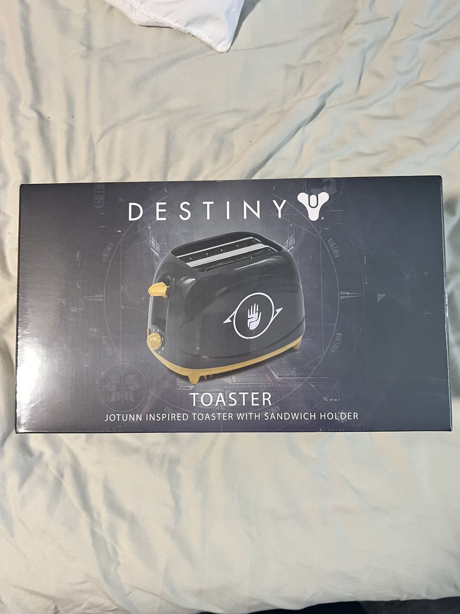 CuboidalJester's tweet photo. @Bungie taking advantage of a meme. Well played. https://t.co/iZ4Zl4xhcN