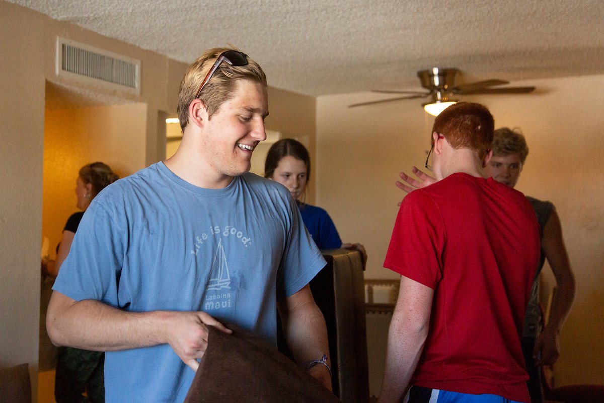 Gathering Humanity apartment setup volunteers and HALAL groceries needed for refugees - mailchi.mp/89514e42fe70/g…