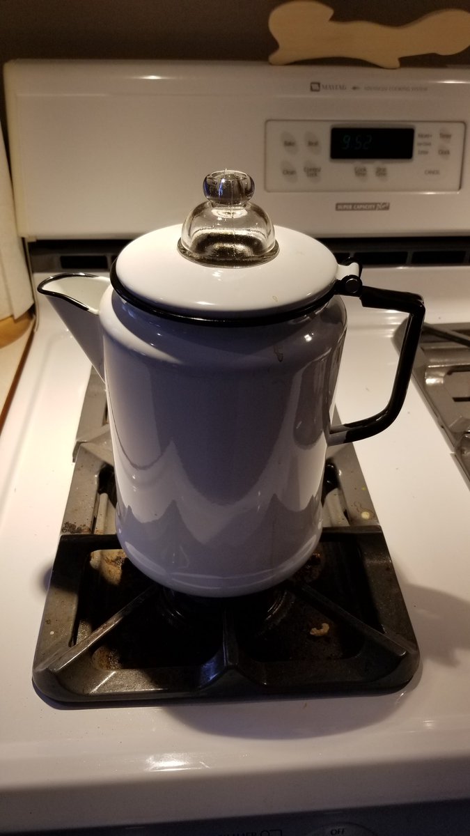 Kenneth_Reimer's tweet image. One of these coffee makers made me coffee this morning.