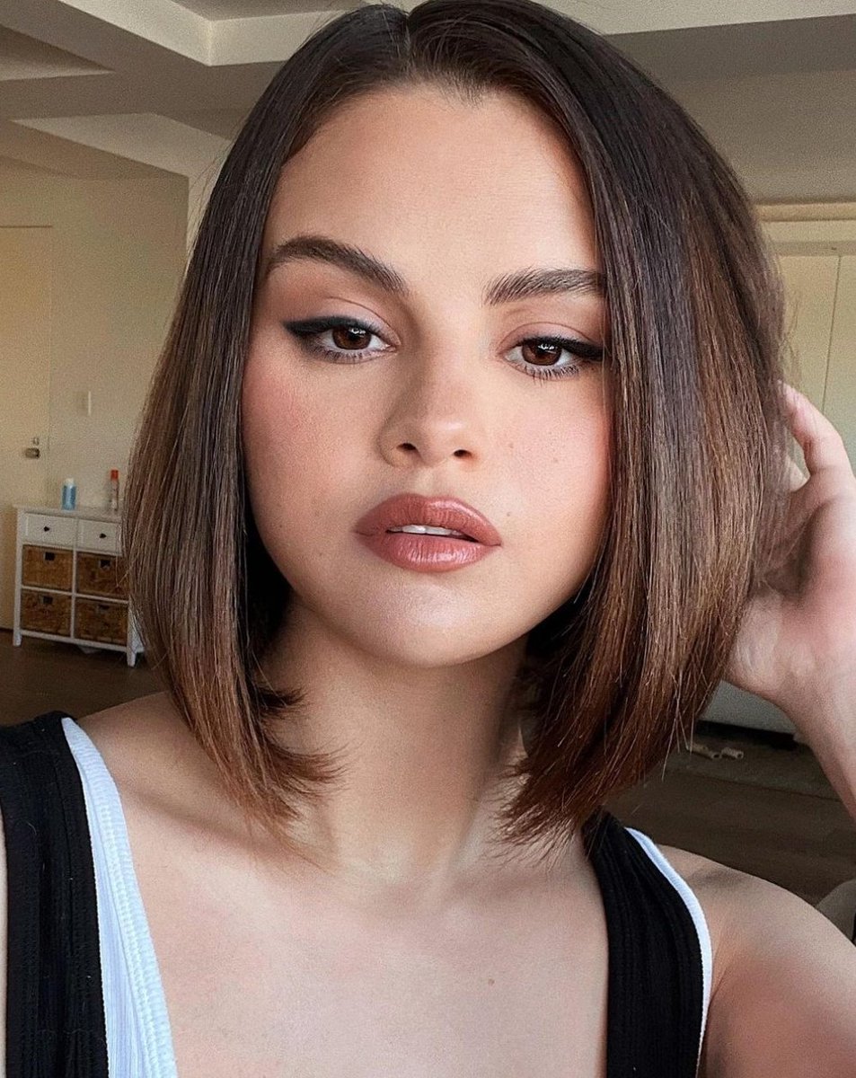 archivesgowmez's tweet image. SELENA MARIE GOMEZ HELLO?