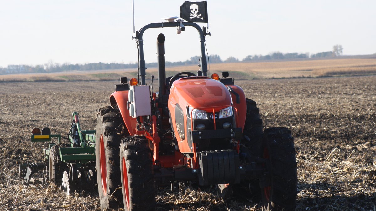 SabantoAg's tweet photo. It's easier to build an Amazon than to change a Sears.

#AgTwitter #AgTech #Autonomous #FutureAg https://t.co/vKeouydoBG