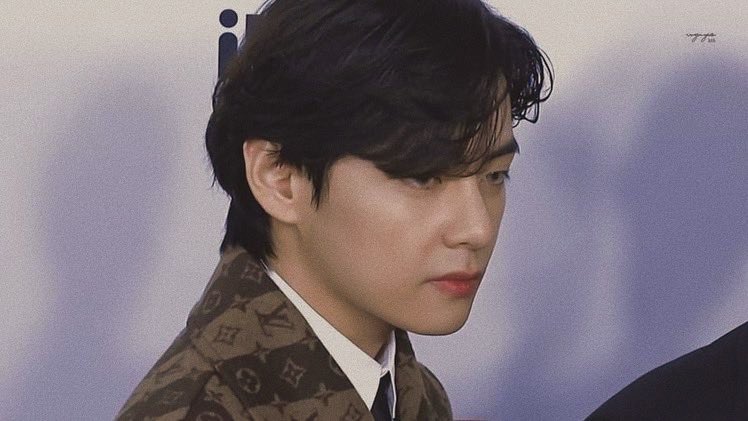 mara 🫧 | semi ia tweet media