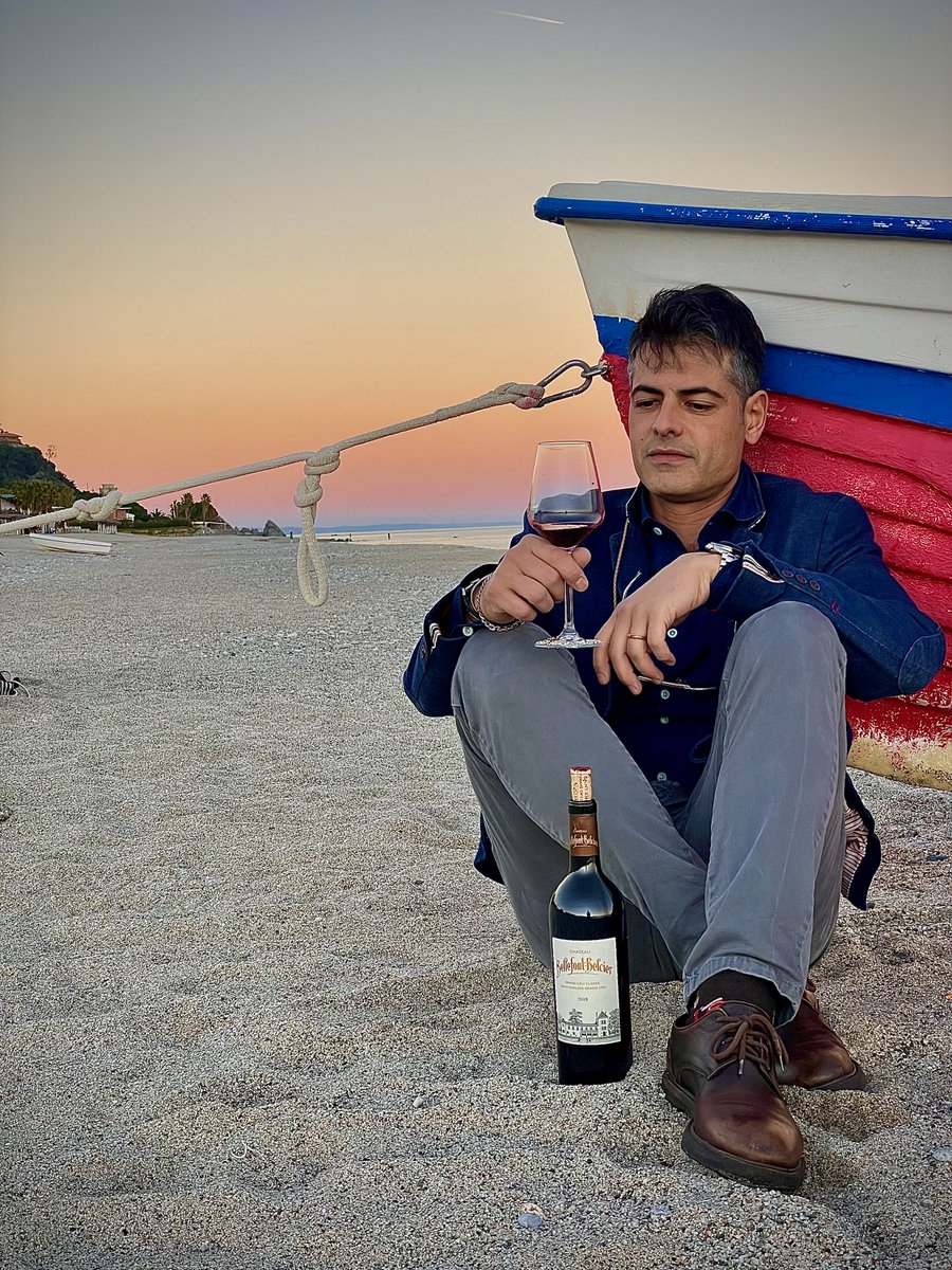 It’s #TanninTime 2022 Saint-Émilion Grand Cru 2018 Château Bellefont-Belcier
tannintime.it/2022/01/04/sai…