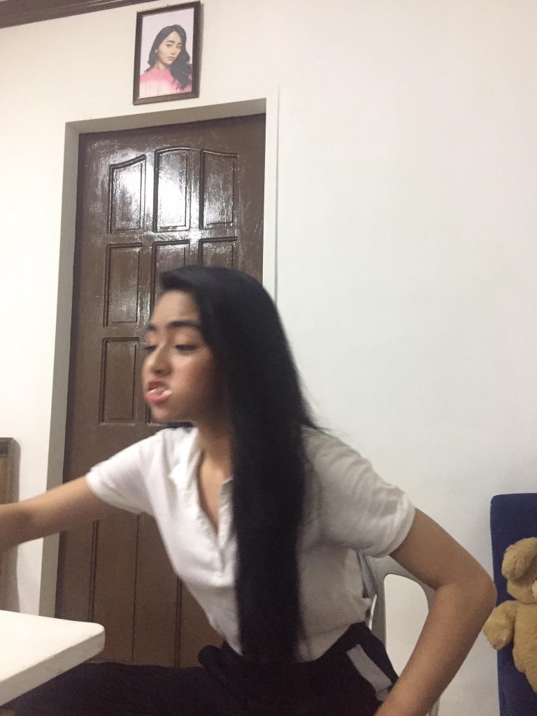 vivoreehours's tweet photo. #Vivoree | @vivoree https://t.co/nKNGGcVICK