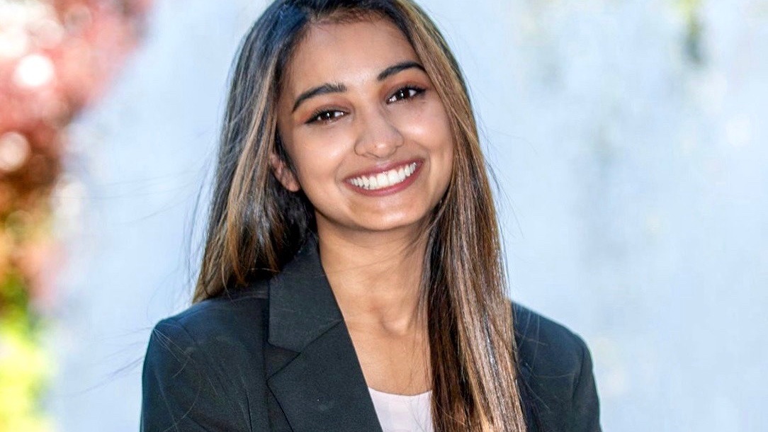 TerryCollege's tweet photo. "Be proactive in meeting people across various fields. Some of my best opportunities and interactions came from talking to people that I would not expect to connect with!"

- Isha Deshmukh, 3rd year Finance and International Business double major https://t.co/SSj53surj5