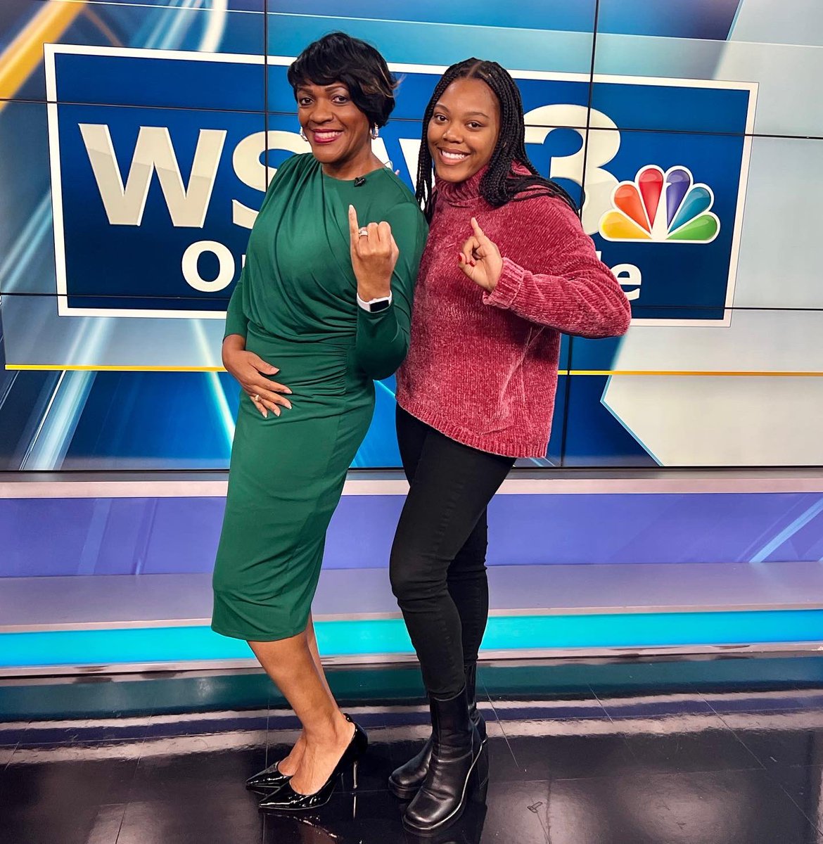 WSAVTinaTS's tweet photo. Congrats to my Soror and now former co-worker @KalynJacksonTV.  Her talent is pure and true! Kalyn, thank you for your contributions to @WSAV. Love your ability to stay positive in the midst of the storm.  God’s plan and your purpose will win every time.  Best @kincommunity 💗💚 https://t.co/nf9FJbd4in