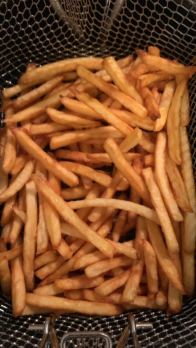 FRIETJES MOETEN GWN KROKANT EN GOUDBRUIN ZIJN OKE???