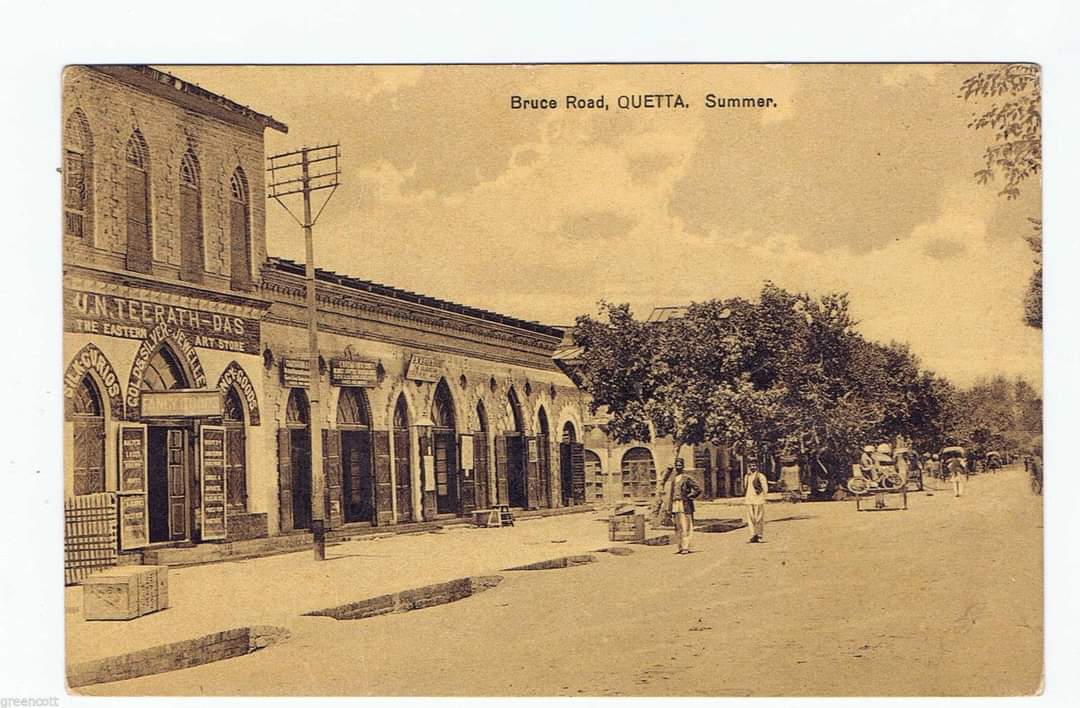balochistanarch's tweet photo. Bruce road Quetta...1910
@abbaskhoso99 
@ChiefSecretary 
@KhaliqHazaraHDP 
@tourism_archive https://t.co/r7Yi8QyiPH