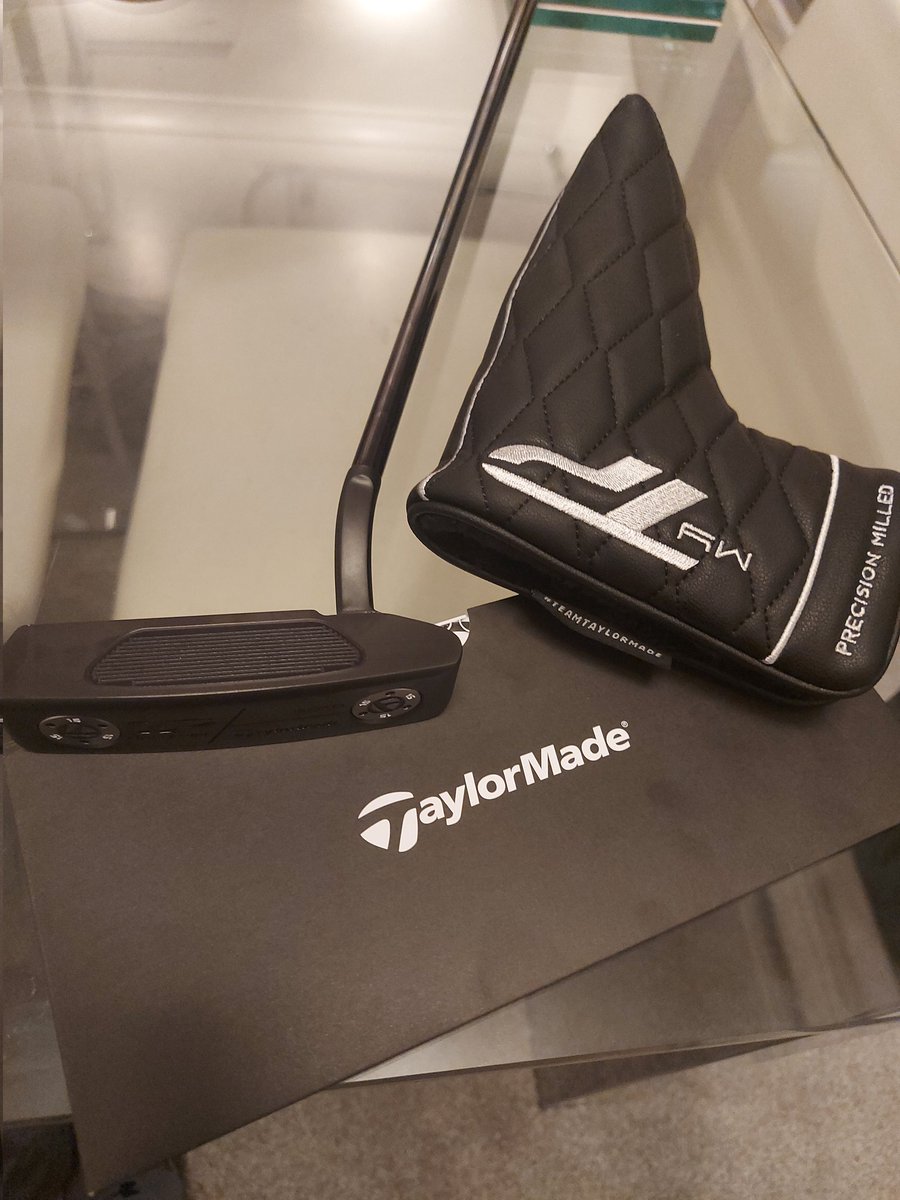 Thank you @TaylorMadeTour for the Custom #MyTP and @collin_morikawa cover prize. The Soto is stunning #murderedout  does this make me an official #teamtaylormade member? @trottiegolf @PuttingHub https://t.co/7KYIDGIOpL