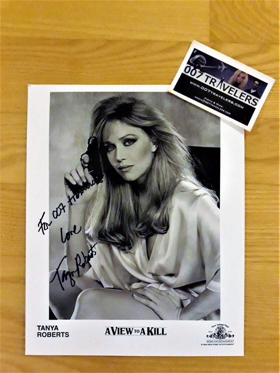 007Travelers's tweet photo. Remembering #TanyaRoberts (15 October 1955 - 4 January 2021). 
A lovely Bond girl Stacey Sutton in "A View to a Kill", one of Charlie's Angels and much more.
She is a real Angel now. We miss her much ❤
@TanyaVRoberts #StaceySutton #JamesBond #AViewToAKill #InMemoriam https://t.co/nwuM3Dufrz