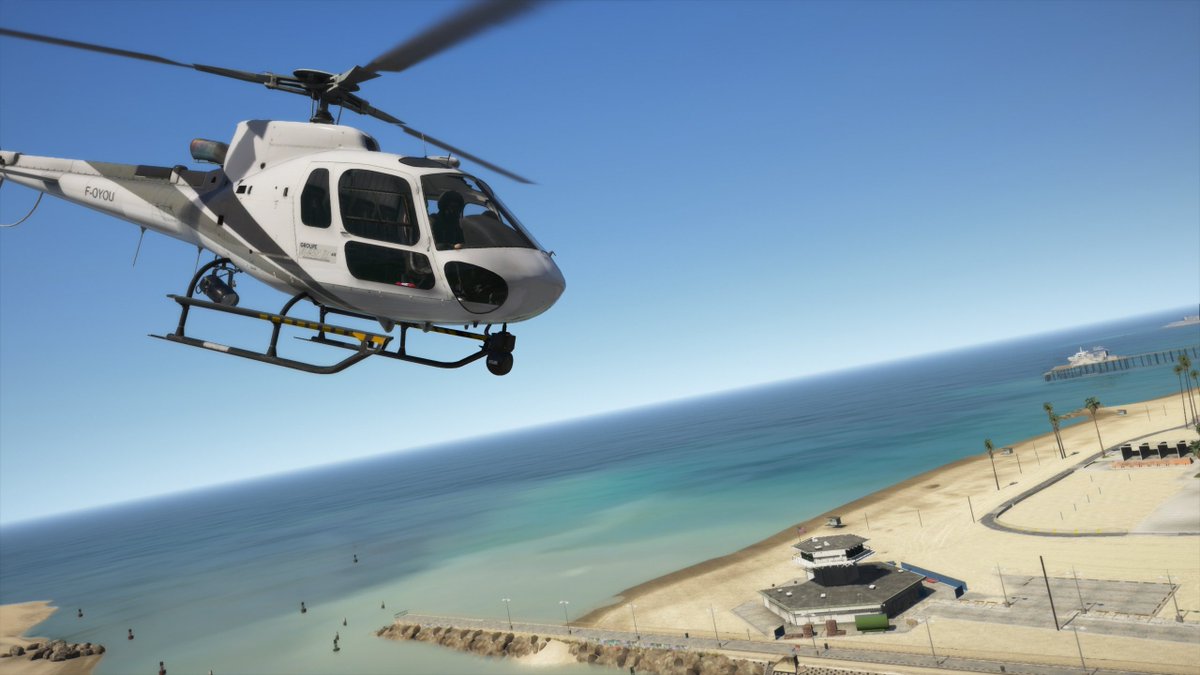 #Simulation #DCPJ
De retour à #MarseilleDCPJ !!!!!!!
Pour mon arrivée, mon vieil ami <a href="/ODcpj/">Olivier FRESSOUS - Studio DCPJ</a> , pilote d'hélicoptère à ces heures perdues, m'a offert une petite balade au dessus de la mer ⛵️
Une pure merveille pour les yeux!😍