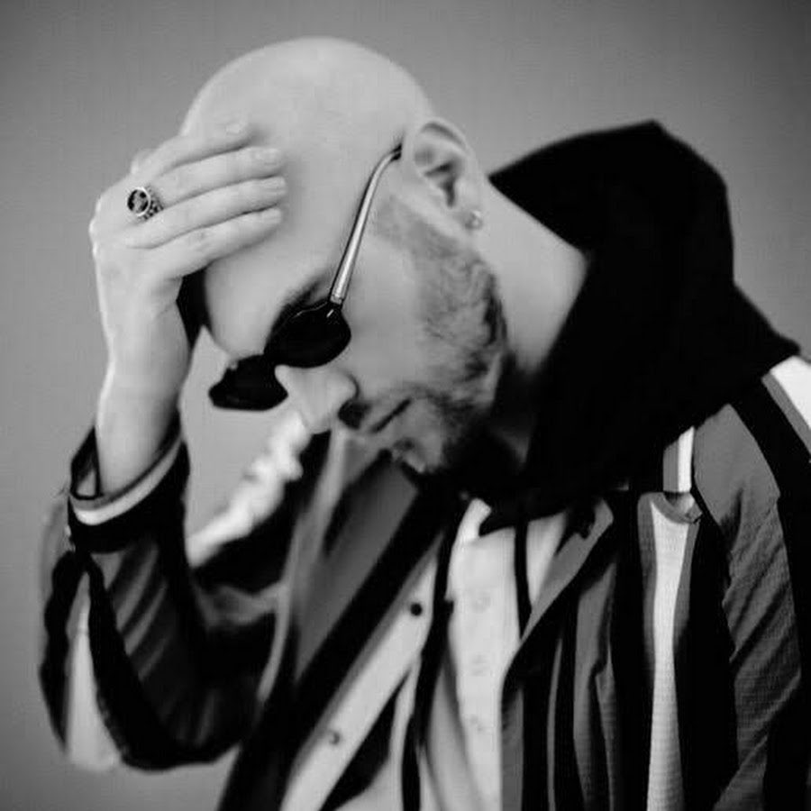 ShadesFrance's tweet photo. 🚨JAZZY BAZZ x ALPHA WANN

Nouveau feat et clip à venir

(Extrait du projet de Jazzy Bazz) https://t.co/9rg0abE3Aw