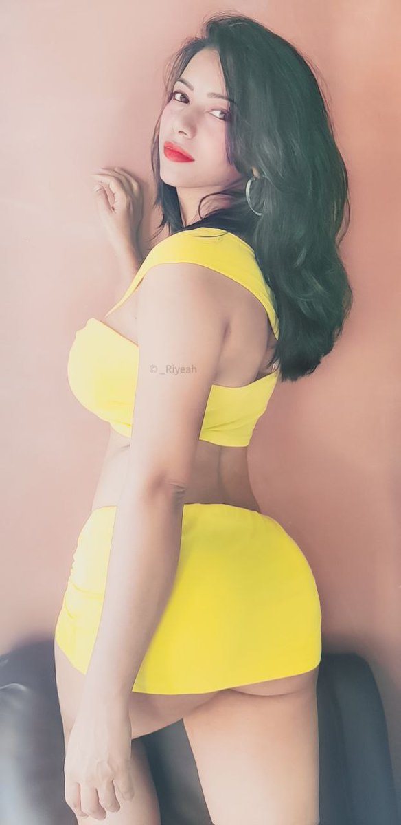 RiyeahFn's tweet photo. Yellow 🟡 beauty 😍😍 https://t.co/WchZMHII14