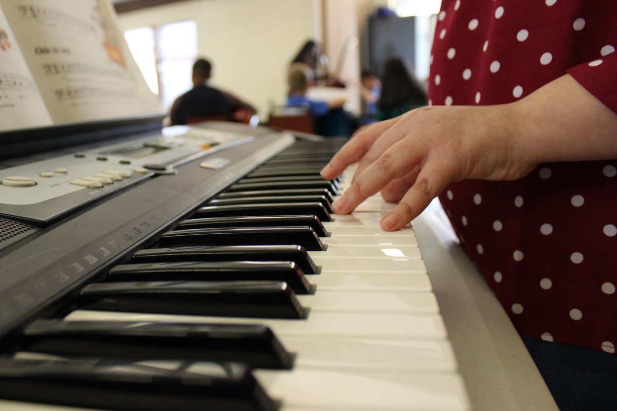 Arts_For_All's tweet photo. https://t.co/V8HIm97vyr 
Now hiring a piano teacher!  $17/hr, part time.  Flexible schedules! https://t.co/VtFOCC2cJu
