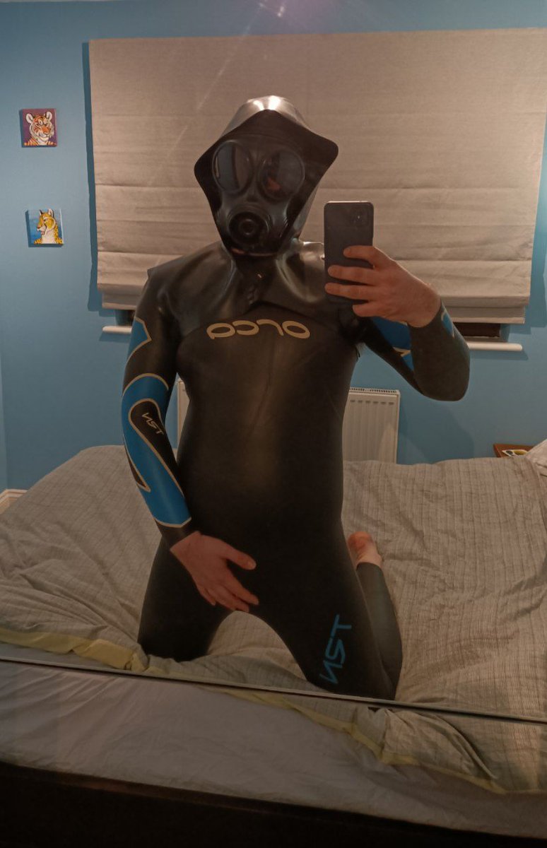 Squeaky Tiger Thing tweet media