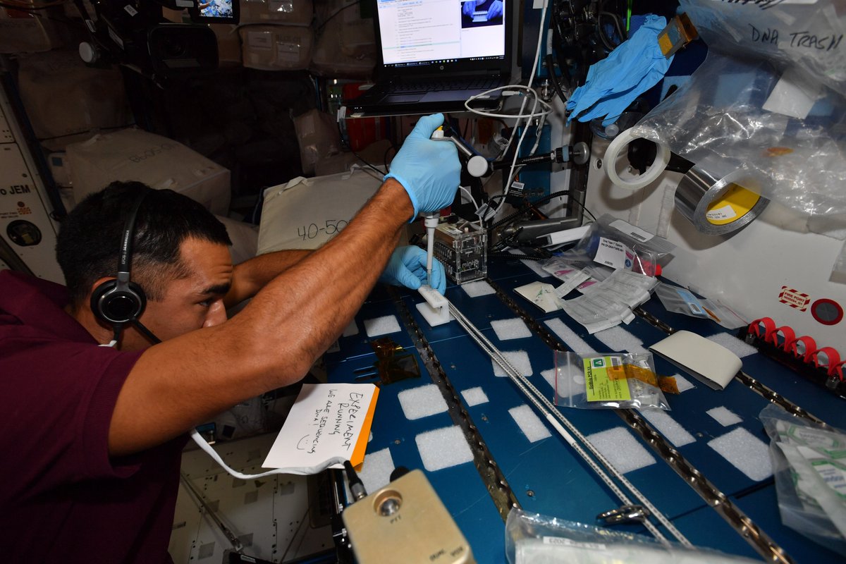 Astro_Raja's tweet photo. 2022 has just begun but @NASA_Astronauts are diving right into science on @Space_Station...The first weekday of the new year &amp; I was working on sequencing DNA to better test our environment long term on the Moon/Mars. More highlights of 2021 science at https://t.co/CMllrdRrNd https://t.co/VTTYBOHlF8