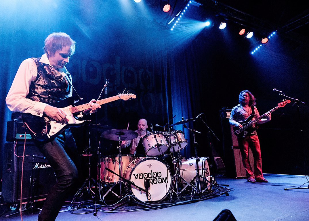 TrinityArtsGain's tweet photo. 🎸 Voodoo Room - A Night of Hendrix, Clapton and Cream a stunning high energy ‘Power Trio’ featuring some of the U.K.’s finest musicians.

📅 16th January 2022
🎟️ https://t.co/OHdfx8qvdJ https://t.co/1pyOFc8Kcu