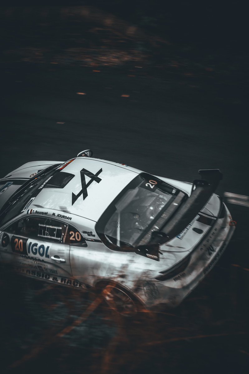 🌙mo tweet media