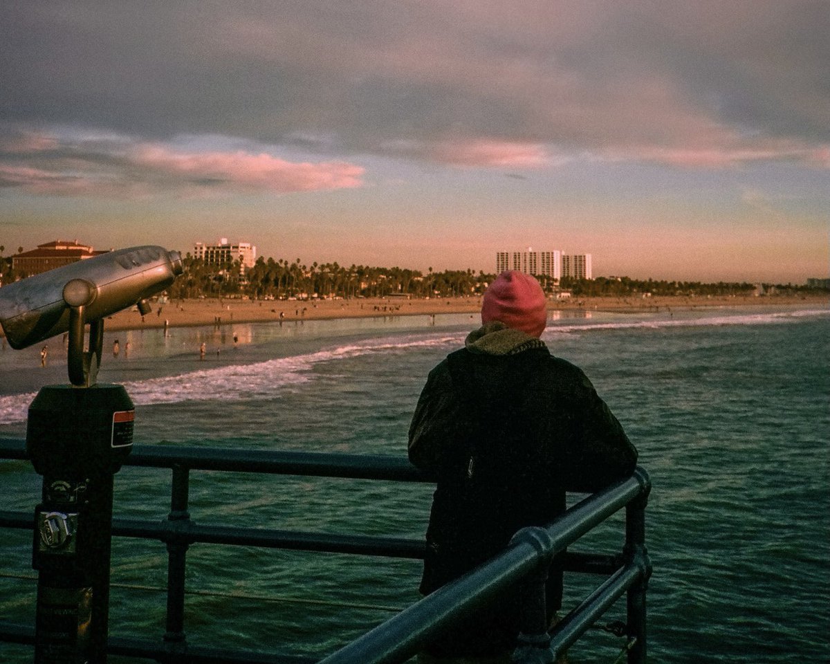 bynicolemejia's tweet photo. Some of my favorite shots of LA on film ✨ https://t.co/j0zuuEF5Sj