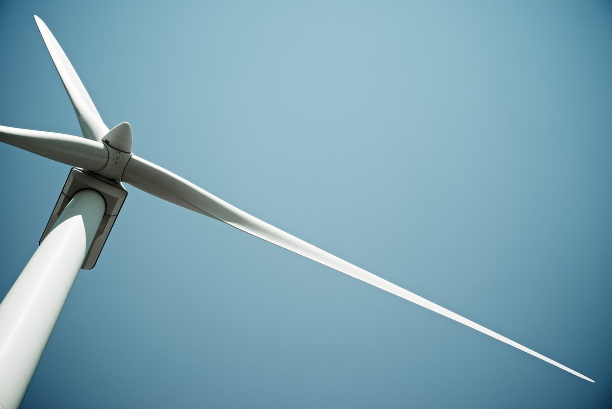 Uptake's tweet photo. . @CapitalPower stores more than 50 billion data points in the cloud with Uptake Fusion, resulting in insights that improve wind turbine performance. #wind #renewables #Industry40 #APM40 #digitaltransformation https://t.co/h6uo3K33Sx https://t.co/A6B6ABbo7I