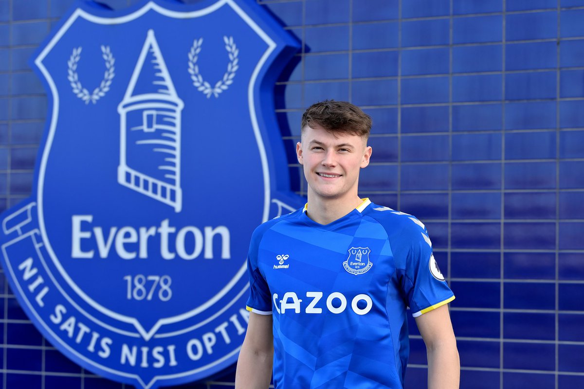 nnis_sports's tweet photo. Everton have signed 20-year-old defender Nathan Patterson from Rangers on a five-and-a-half-year deal.
"I'm over the moon to sign for Everton. It was an easy choice to sign." Nathan Patterson
#EvertonFC #NathanPatterson #PremierLeague https://t.co/XiHtxSdVbj