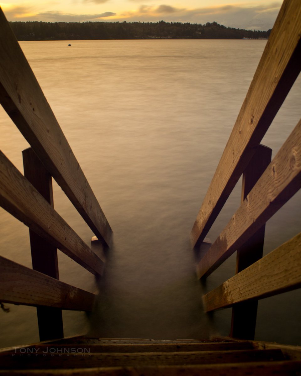 Tony Johnson (@tonyjpix) on Twitter photo stairs to the beach at last night's #sunset and #kingtide from #bainbridgeIsland #wawx <a href="/NWSSeattle/">NWS Seattle</a> <a href="/komonews/">KOMO News</a> <a href="/KING5Seattle/">KING 5 News</a> <a href="/KIRO7Seattle/">KIRO 7</a> stairs to the beach at last night's #sunset and #kingtide from #bainbridgeIsland #wawx <a href="/NWSSeattle/">NWS Seattle</a> <a href="/komonews/">KOMO News</a> <a href="/KING5Seattle/">KING 5 News</a> <a href="/KIRO7Seattle/">KIRO 7</a>