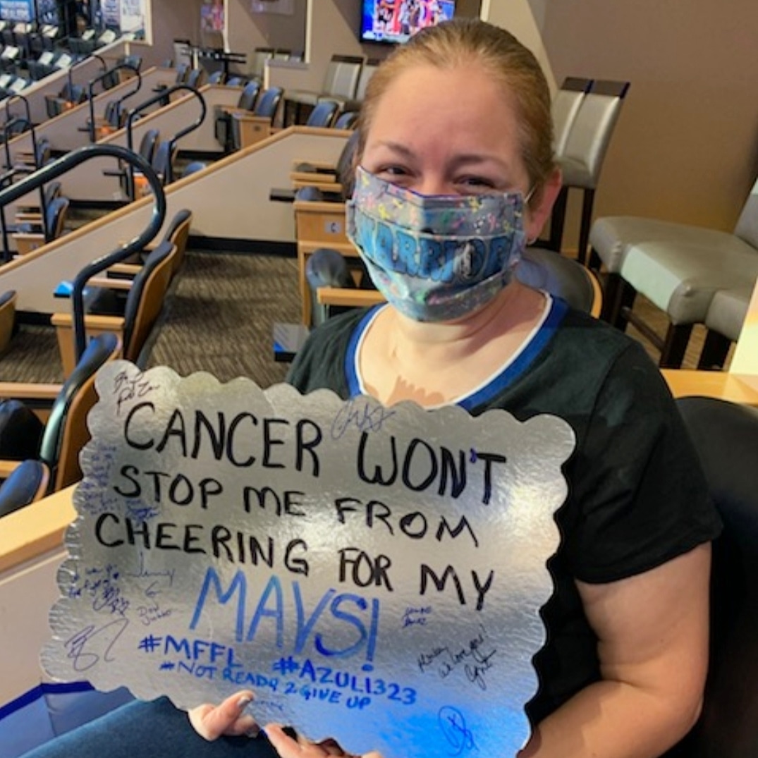 Azul1323's tweet photo. Hey @swish41! Any chance I can get your autograph on my sign? It's a #BucketList Wish 2 meet u in person! @mcuban Can u make this Happen PLZ!! I'd do ANYTHING!! #MFFL #CancerWontStopMeFromCheering4MyMavs #PlzRT #MavsNation #GOAT41 #DIRKFOREVER #OnlyOne41 @dallasmavs @MavsOffCourt https://t.co/46N91sfvDH