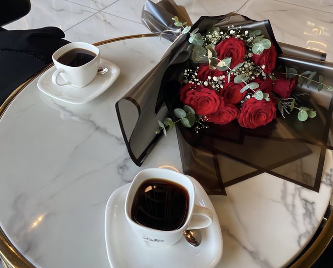 Know how to enjoy #afternoontea time. Order a cup of #coffee, a #beer, chat with your girlfriends and friends, or just think on your own, remember to give yourself a break even if life is busy.