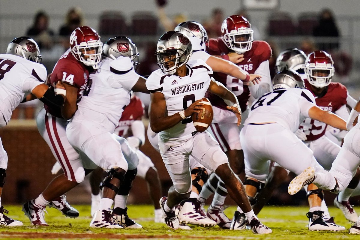 After a great phone call with <a href="/AAppleby12/">Coach Austin Appleby</a> I’m extremely blessed to receive another D1 offer from Missouri State!! <a href="/LAmustangFB/">Lipscomb Academy Football</a>