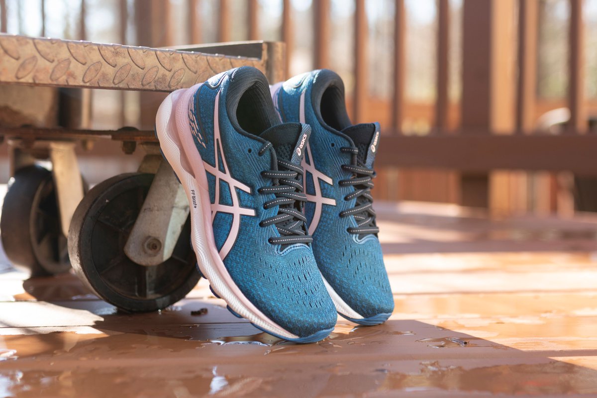 The latest version of the ASICS Gel Nimbus 24 is the lightest and softest yet. Here’s what runners are saying about the ASICS Gel Nimbus 24.
fleetfeet.com/blog/shoe-revi…