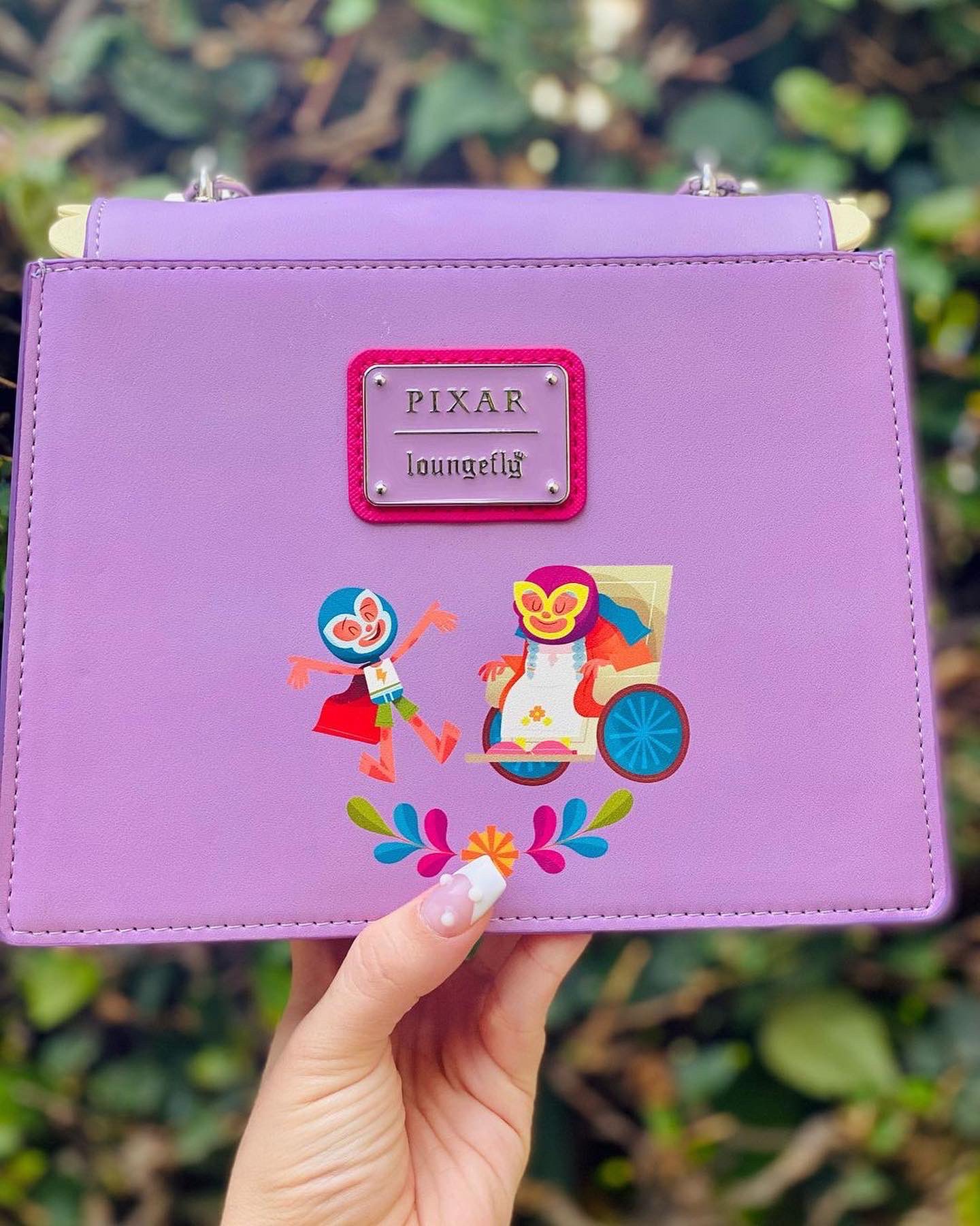 Loungefly on X: We're Un Poco Loco for the new #Loungefly Pixar Coco  Ofrenda handbag ~ with a removable top handle and adjustable straps,  available now exclusively at @BoxLunchGifts! Shop:   🌼 {