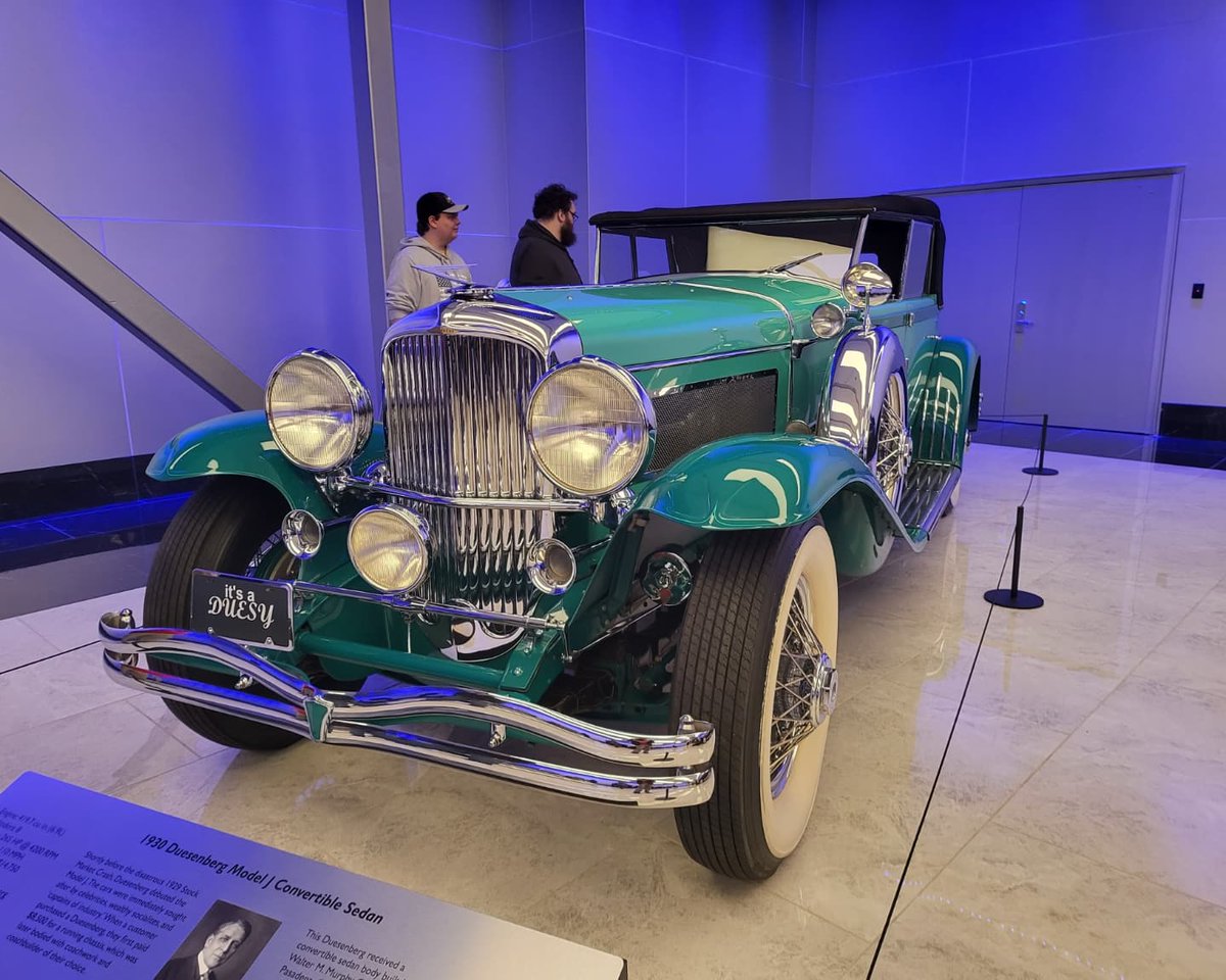 xboxsniper22's tweet photo. Some gorgeous cars @savoyautomuseum with @ColeSieverson @Chasd88 https://t.co/3JhPCDp3px