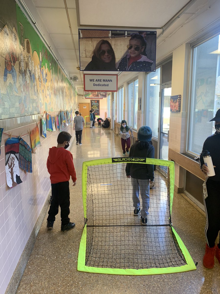 peterstewart62's tweet image. Indoor recess stations to engage students during the chilly weather. Rocking Corn Hole, Basketball, Soccer and Color/Drawing/Jewelry making. #indoorrecess #engagement #SEL #HMP♥️ BPatriotProud #WEAREMANN ♥️’s and Souls to every kid.